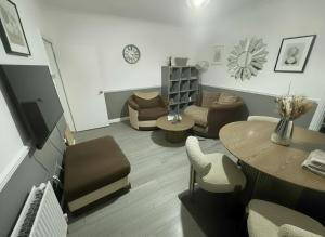 CrewHouse Birmingham Sleeps 3 Free Parking