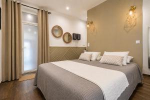 A CASA CORBAIA Appartement 40 m2, jardin privé, parking, proche centre ville et mer Apartment 40 m2, private garden parking near town center and sea port and airport