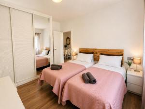 Magnolia Central Apartments Marbella - con patio privado