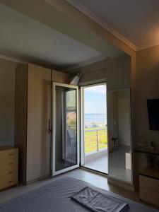 2BR apartment with view, cozy & modern stay