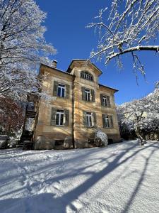 Apartment in Historic Villa