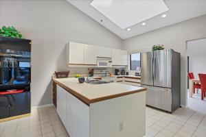 Harbour Oaks 2121 by FVC