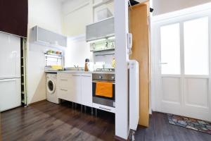 Apaczai 17 Cozy elegance near Chain Bridge