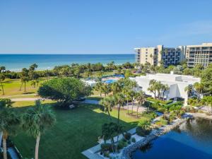 Beachplace 6 501 by FVC