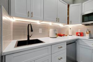 Magical Mickey Retreat Lake Buena Vista Shuttle