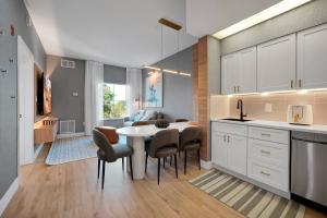 Magical Mickey Retreat Lake Buena Vista Shuttle