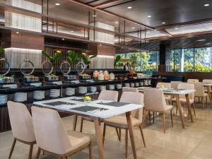 Mercure Jakarta Grogol