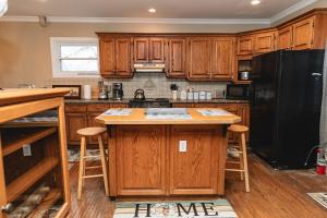 Large 7 Bedroom Heritage Home in St Catharines