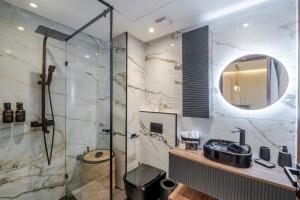 Luxury 1 Bedroom Apartment Heart of Gueliz Near Train Station