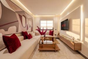 Luxury 1 Bedroom Apartment Heart of Gueliz Near Train Station