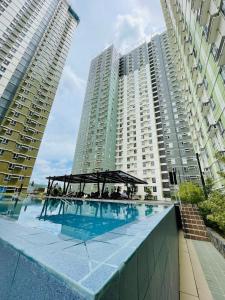 Condo for Leisure and Work Trips wifi 300mbps IT park