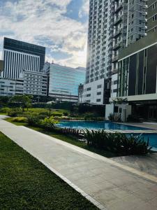 Condo for Leisure and Work Trips wifi 300mbps IT park