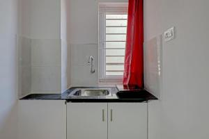 Hotel O Compact Studio Kr Puram Near Phoenix Marketcity