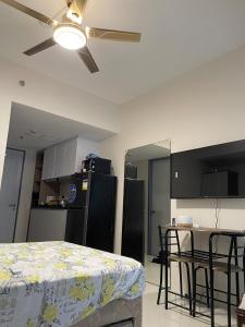 Condo JTower nearAirport Fbr300mbps