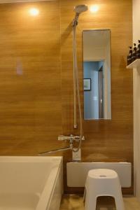 Abode Ojinmachi - Spacious Home Near Old Town with Free Parking for 3 Cars