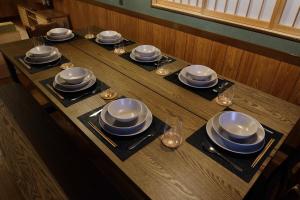 Abode Ojinmachi - Spacious Home Near Old Town with Free Parking for 3 Cars
