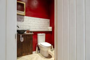 High Street Hideaway Cheltenham