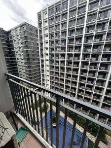 Shore 2 Residences