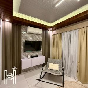 HOLscape by House of Local