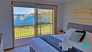 Wangi Waterfront Weekender
