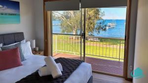 Wangi Waterfront Weekender