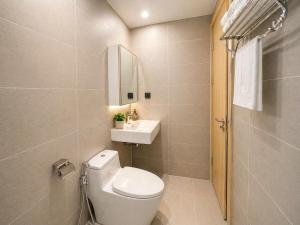 Rio Hotel & Apartment Danang Beach