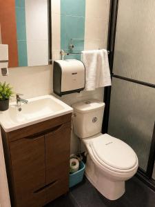 Aparta suites torre de prado 504