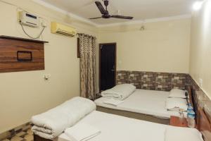 Aanand Hotel