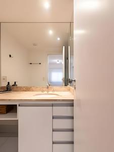 BHaus Morumbi Estádio Andalus Einstein | Grand Apartment com Varanda | 1o andar | Academia | Piscina | Lavanderia pay per use | Minimercado | Recepção 24h | Vaga de Garagem | ad8