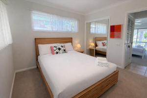 Entire 4 bedroom House easy to BNE & Gold Coast