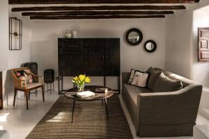 18Th-Century Villa With Ocean Views In Lanzarote