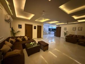 Trivana Farmhouse A Peaceful And Luxury Experience