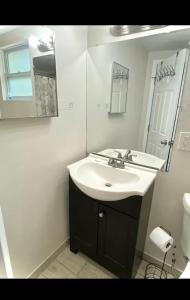 Central Tampa - Quiet Street - Bayshore Suite