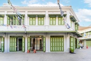 3BR 2BA 2SFB Home 5 Min MRT Chinatown Vista House
