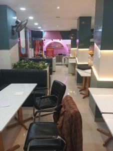 Hotel guru Kalgidhar