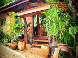 Tambai Resort