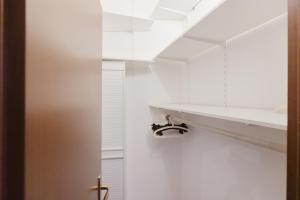GoHost - Charming and Bright Flat next to Porta Romana