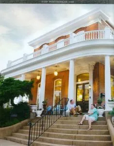 Bazsinsky House - Tallulah