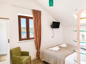 Boutique Rooms Malo More - Old Town and Parking