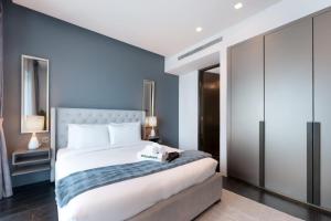 Free Housekeeping Visits During Your Stay - StayShort - Elegant 1 Bedroom in Dubai Marina that Sleeps 4