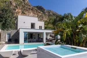 Villa Annalisa by PosarelliVillas