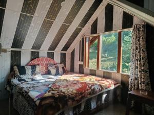 BAKSHI lodge