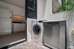 Laguna Parkside Residences by Banyan Living