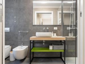 BE-Co Business Triple Suite