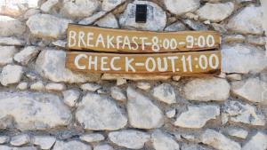 Stomici Guesthouse