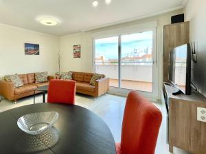 Attractive apartment in Roquetas de Mar with terrace