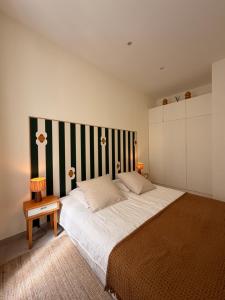 SOLEYA - Lodi 1 Boutique Apartment Marseille Centre - Stylish Mediterranean Stay