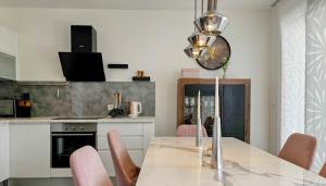 Sea House 2