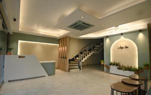 hotel arya inn