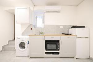 City center 2 bedroom apt M by Adex travel